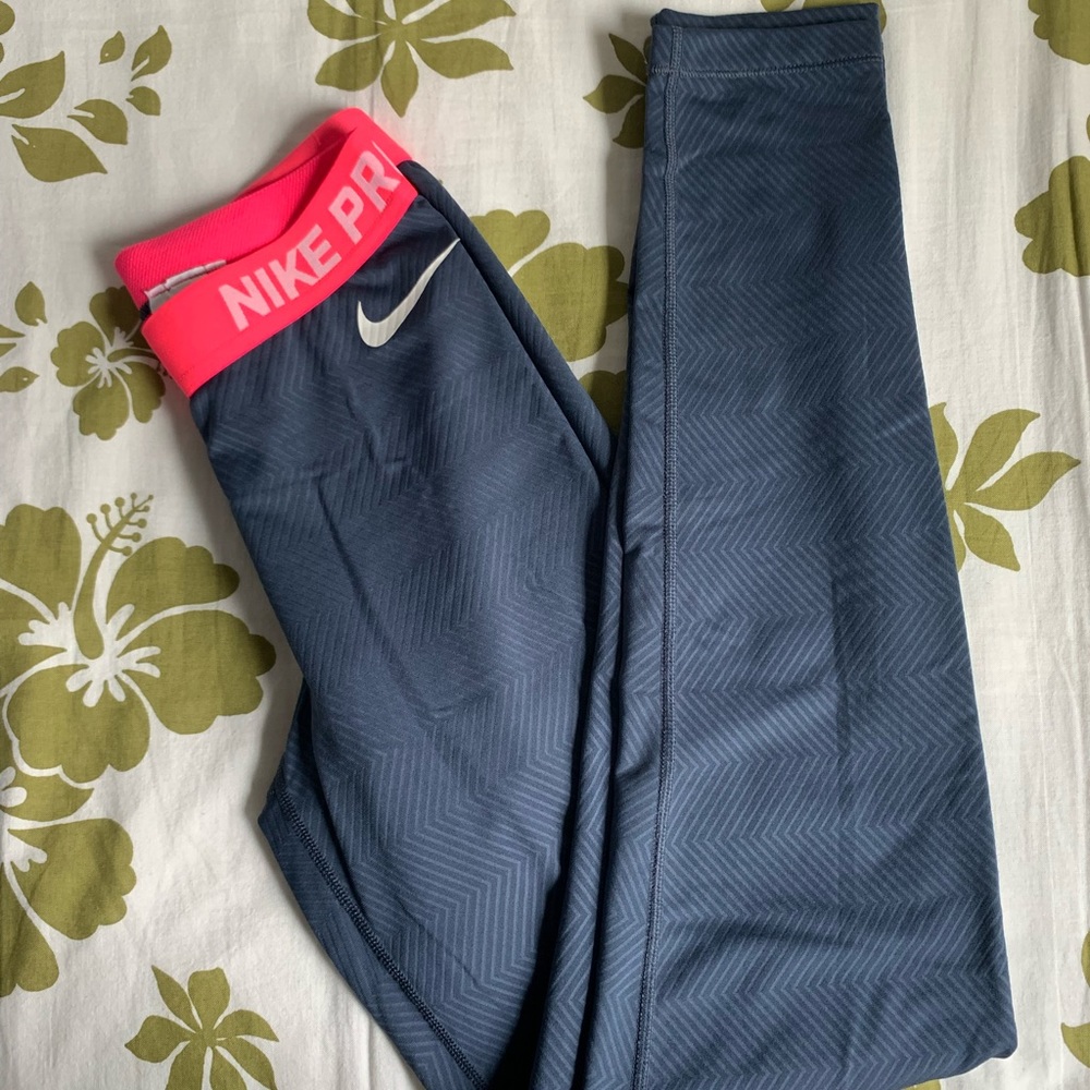 Nike Pro Leggings - image 5